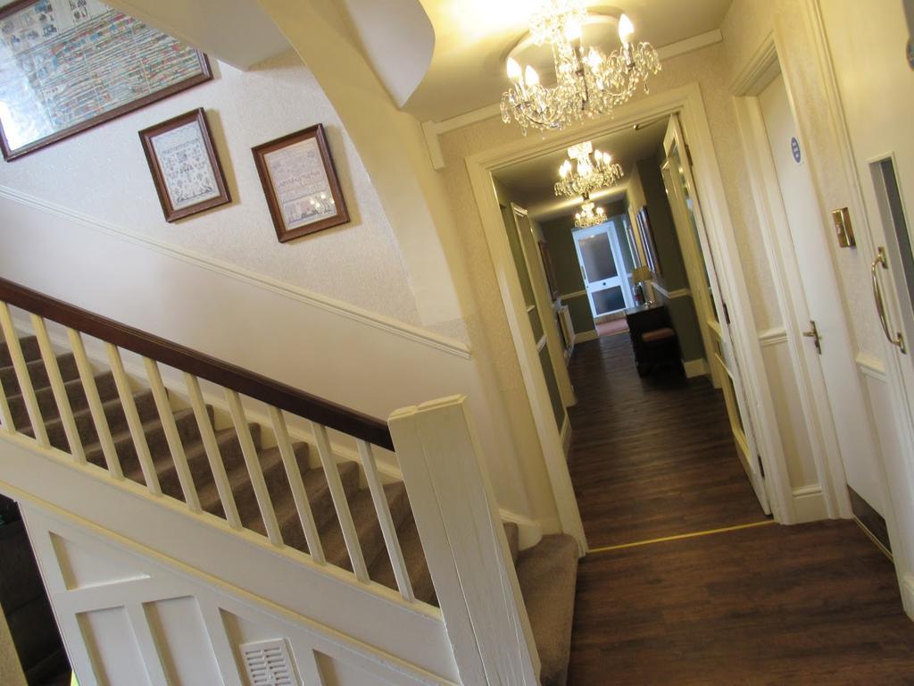 The Beaumont Accommodation Лаут Экстерьер фото